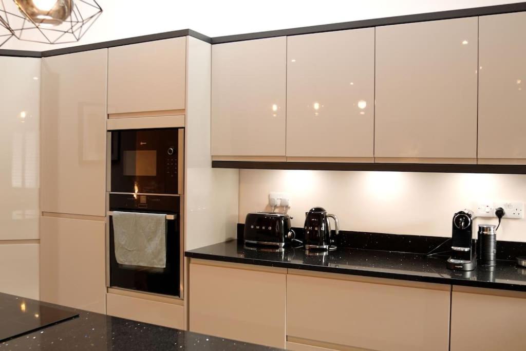Stunning Coach House